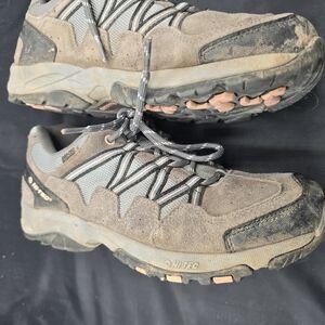 Hi-Tec Men's‎ Gray and Black Hiking Shoes